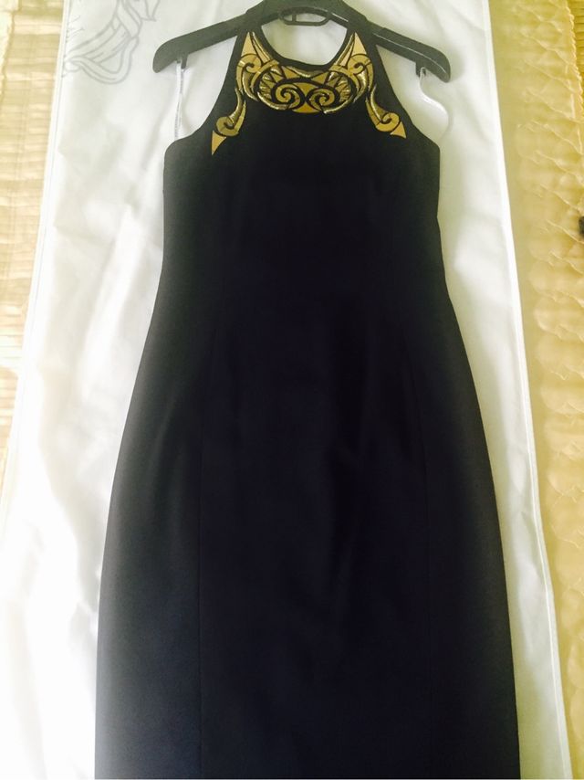 Vestido de Versace da menos talla es una M