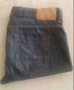 Pantalón vaquero hombre Lefties de segunda mano por 7 EUR en Alcobendas en  WALLAPOP