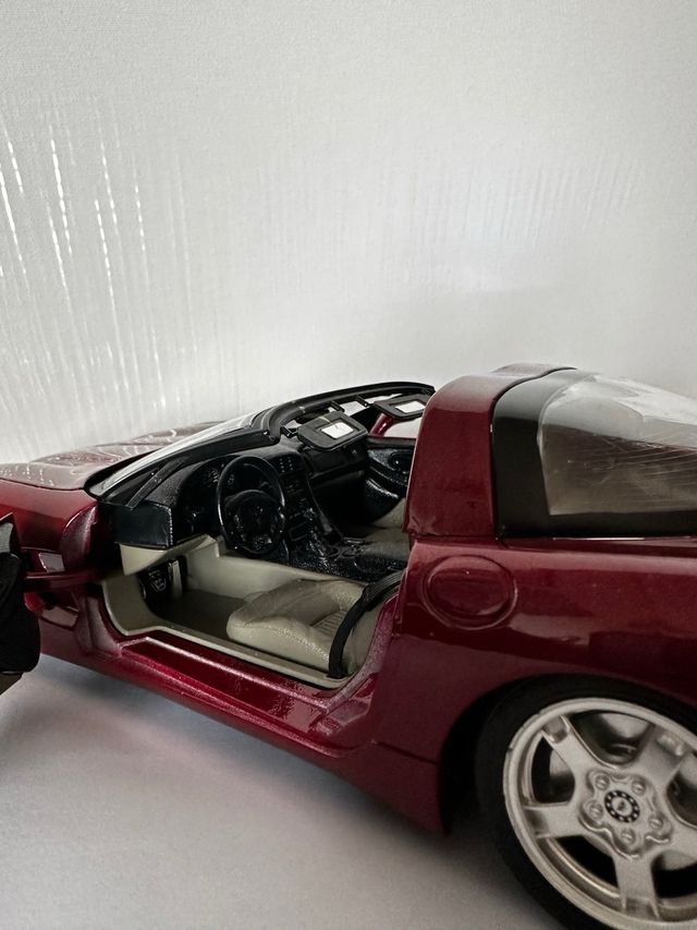 Coche coleccion Chevrolet Corvette. 1/18