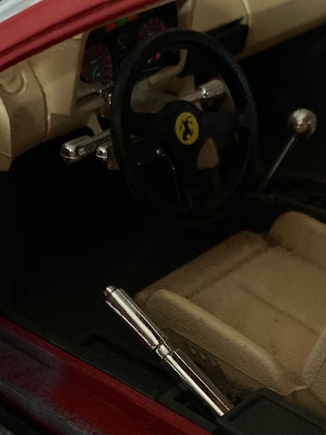 Coche escala 1/18 Ferrari