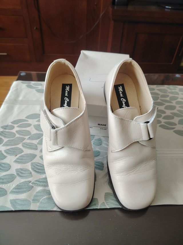 Zapatos  de  comunión