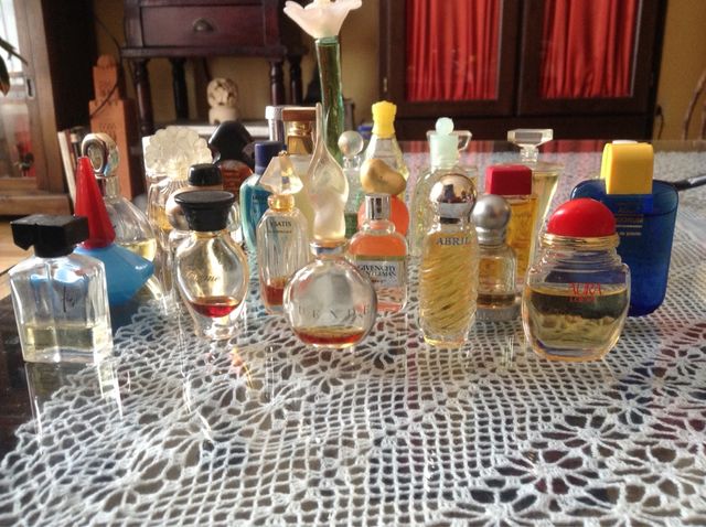 Coleccion miniaturas perfumes