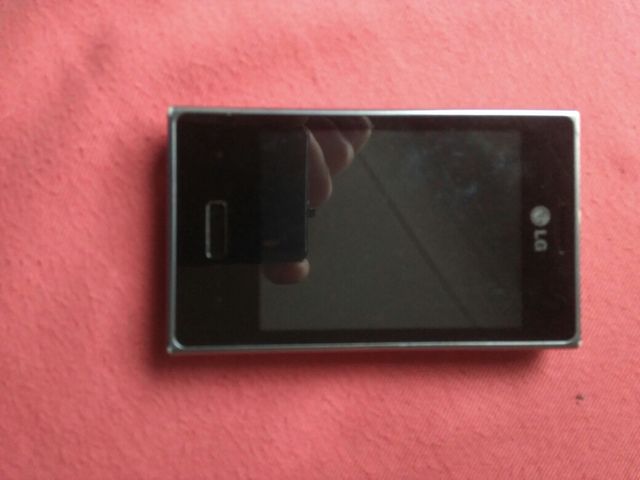 Lg E 400