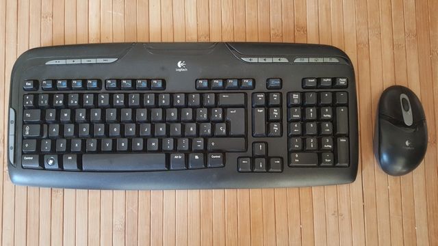 Teclado Logitec Wireless Combo MK 330 inalmabrico