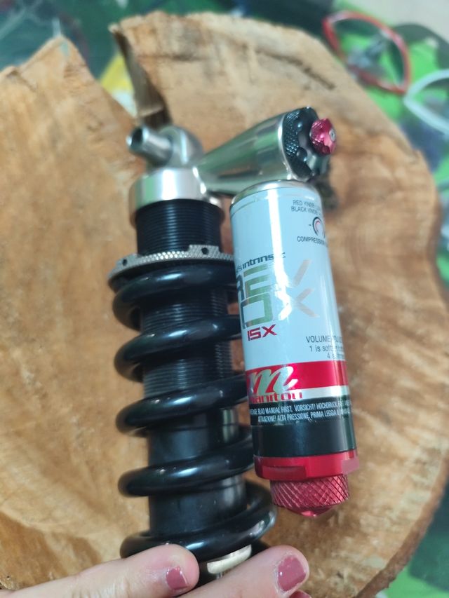 Amortiguador manitou