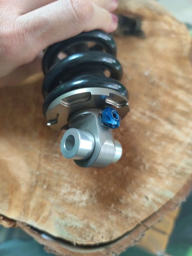 Amortiguador manitou