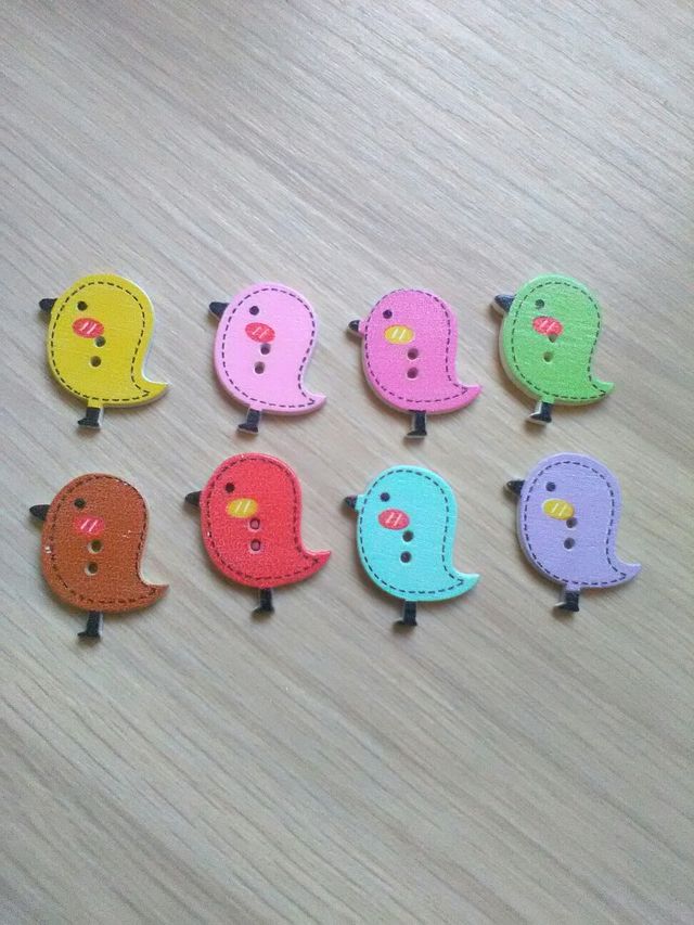 botón pájaro , pajarito de colores