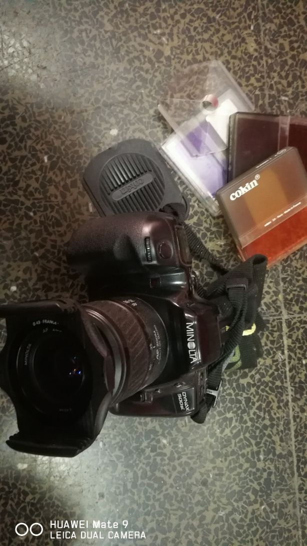 MINOLTA DYNAX 500 SI