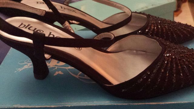zapatos mujer fiesta tacón bajo talla 38 de segunda mano por 10 € en