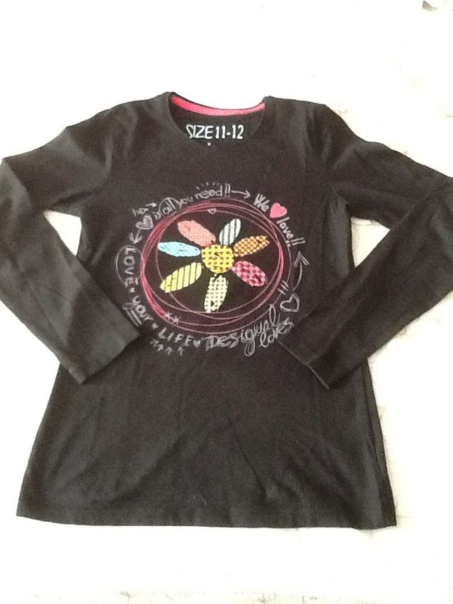Camiseta Desigual Niña  Talla 11-12 nueva
