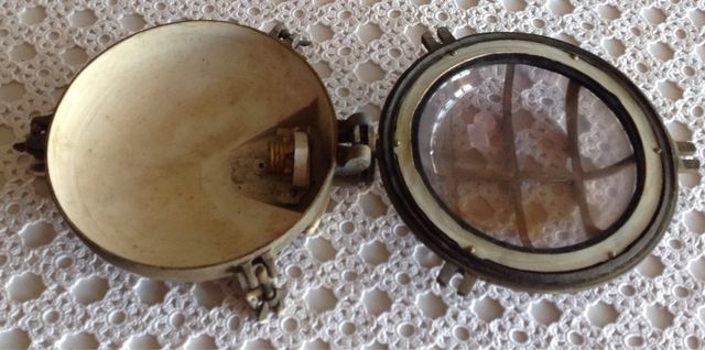 Ojo De Buey - Barco Antiguo #vintage