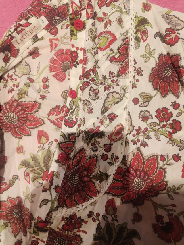 Camisa lloyds talla 44 como nueva