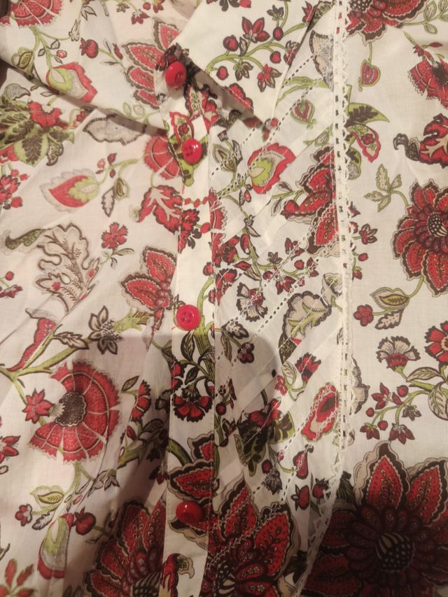 Camisa lloyds talla 44 como nueva