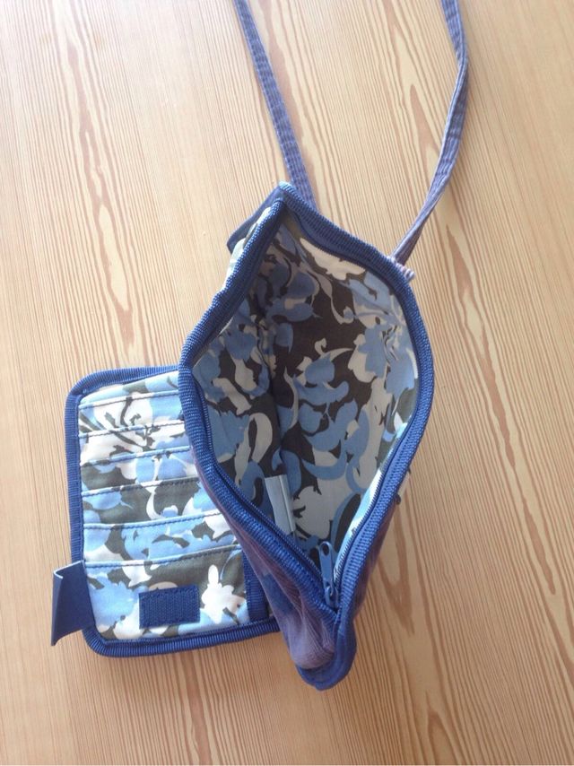 Bolso bandolera Roxy.