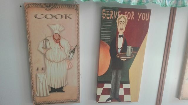 5 cuadros camareros bar