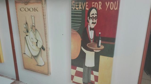 5 cuadros camareros bar