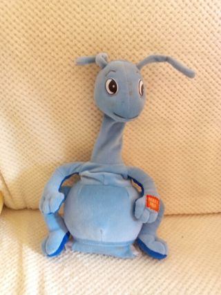 muñecos musicales bebe