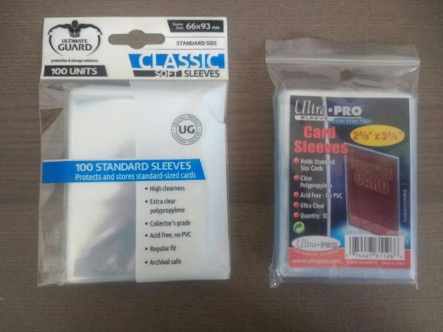 5 paquetes de 100 fundas para cartas Ultra Pro