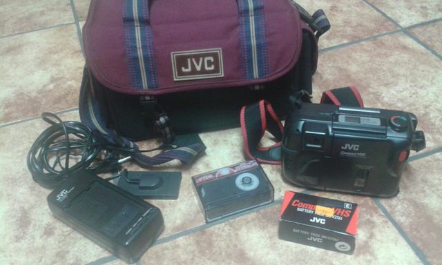 VENTA VÍDEO CÁMARA RETRO JVC