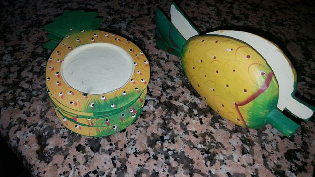 Posa-vasos y servilletero