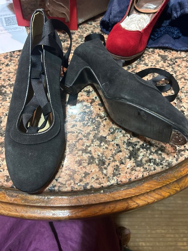 Zapatos baile y botas camperas variadas tallas