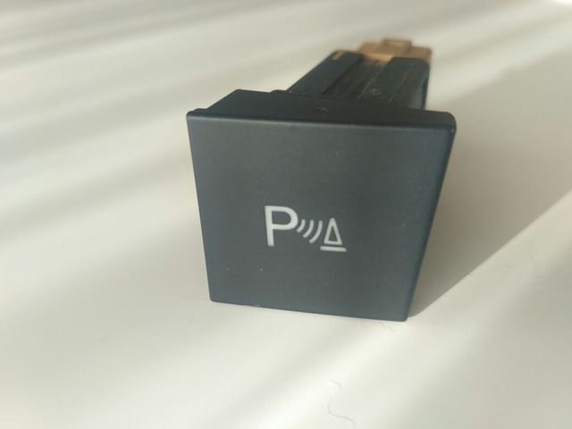 Interruptor aparcamiento asistido VW Passat B6