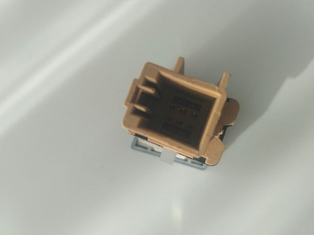 Interruptor aparcamiento asistido VW Passat B6