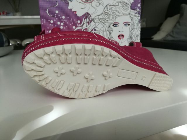 sandalia de cuña .talla 37