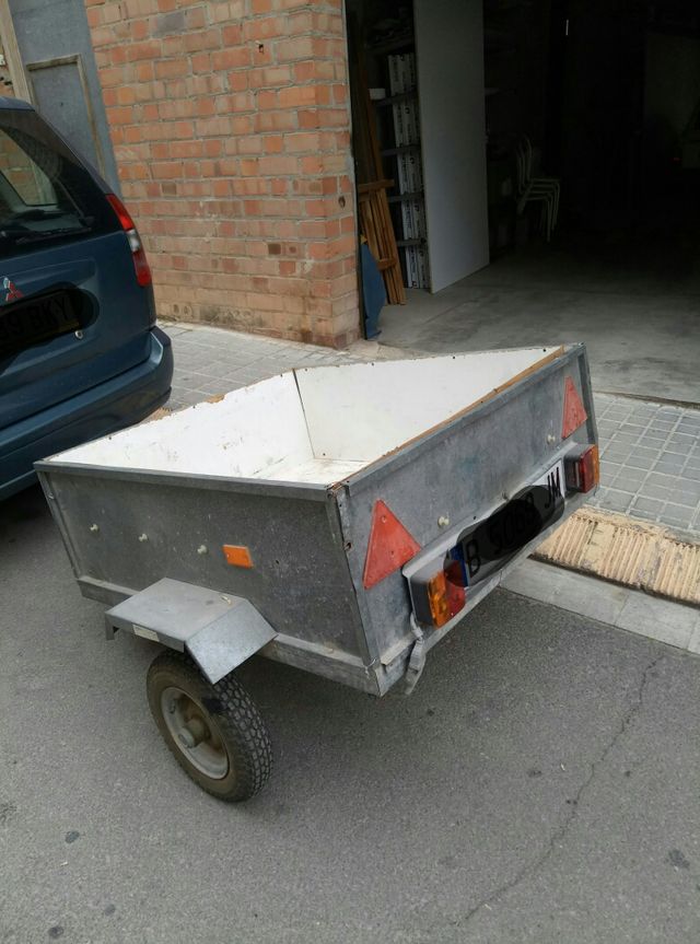 Remolque coche de segunda mano por 1 EUR en Igualada en WALLAPOP Remolque coche de segunda mano por 1 EUR en Igualada en WALLAPOP