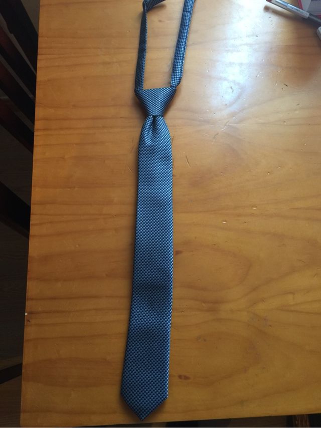 Traje niño talla 9-10 años