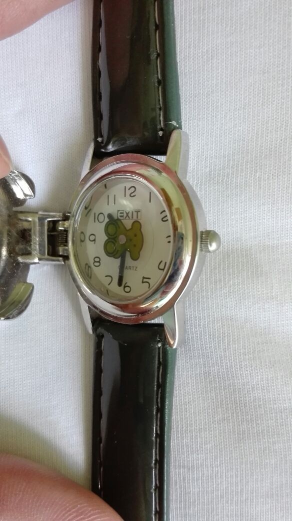 Reloj de pulsera a estrenar