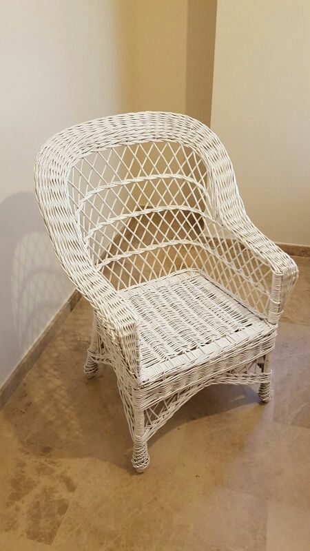 Sillon mimbre natural lacado blanco