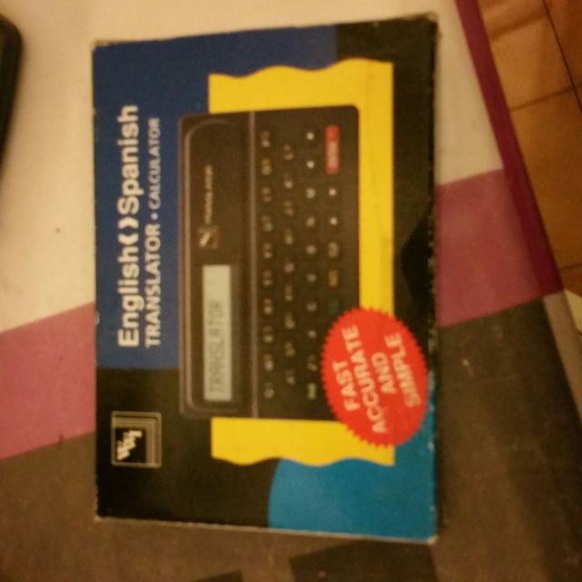 traductor en su caja
