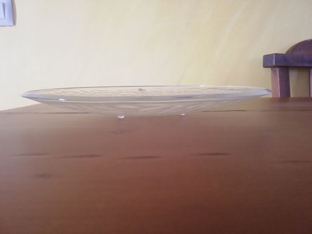 Plato/frutero de cristal tallado