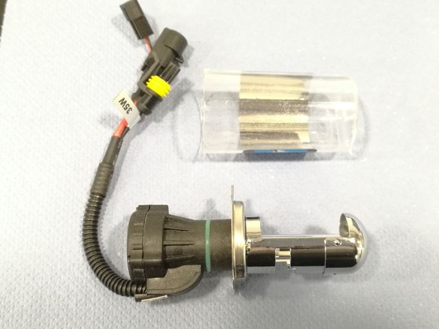 kit completo Xenon (H4, H7 y H11).