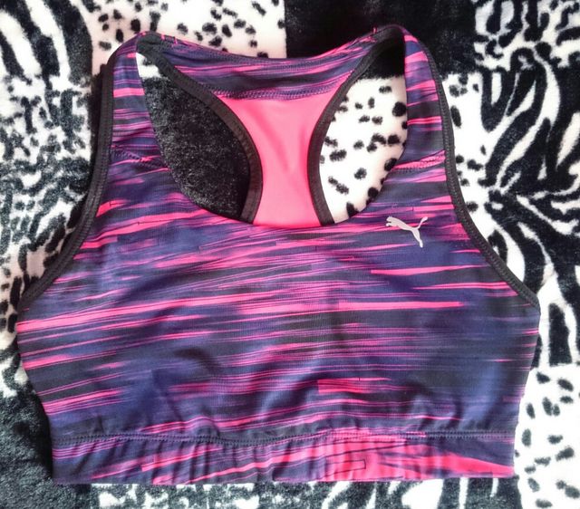 Top deportivo Puma