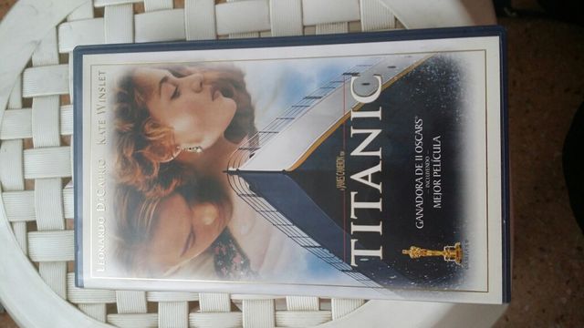 pelicula Titanic VHS original completamente nueva