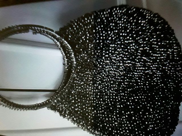 Bolso diseño plateado