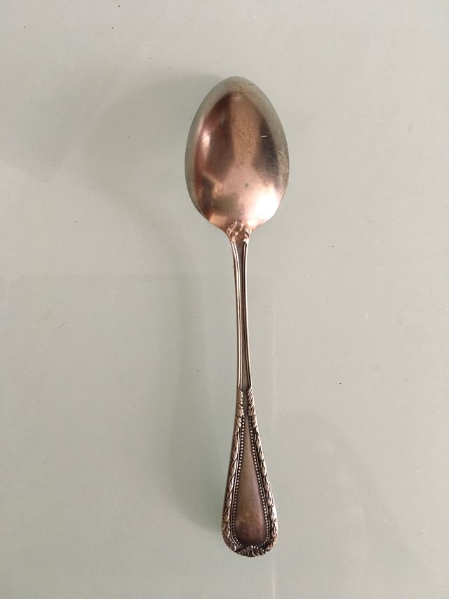 Cuberteria antigua bañada plata