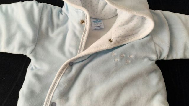 Buzo terciopelo marca Sardon sin estrenar
