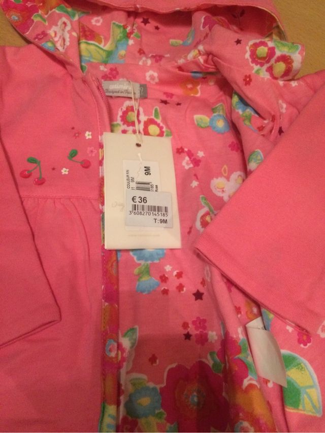 Chaqueta 9 meses NUEVA