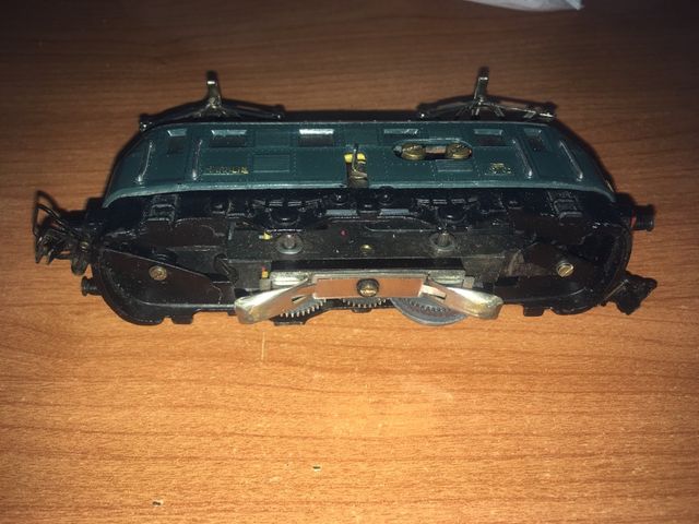 LOCOMOTORA MARKLIN RS 800