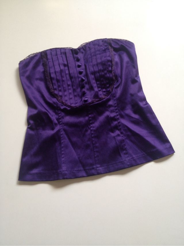 Corpiño morado