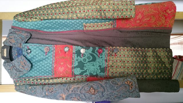 Abrigo tipo Desigual mujer