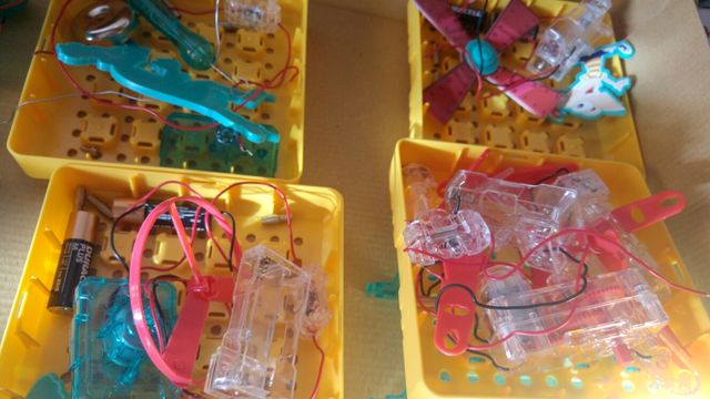 Phineas y Ferb. Factorinator. Fábrica inventos 32