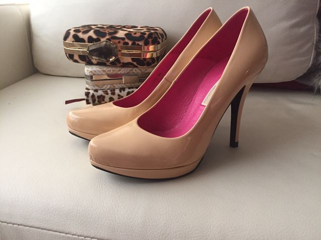 Zapatos de piel beige