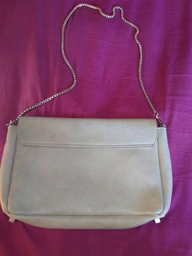 Bolso Stradivarius NUEVO