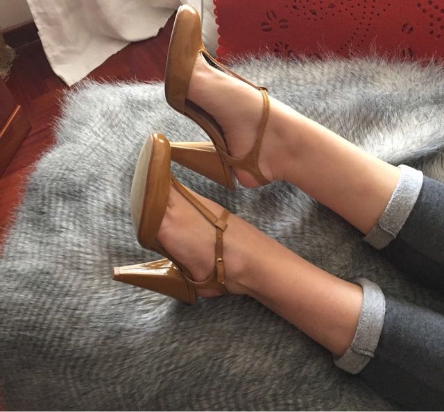 Salones de piel beig BGN