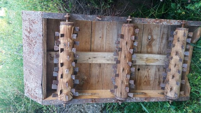 lote 3 trillo de madera antiguo