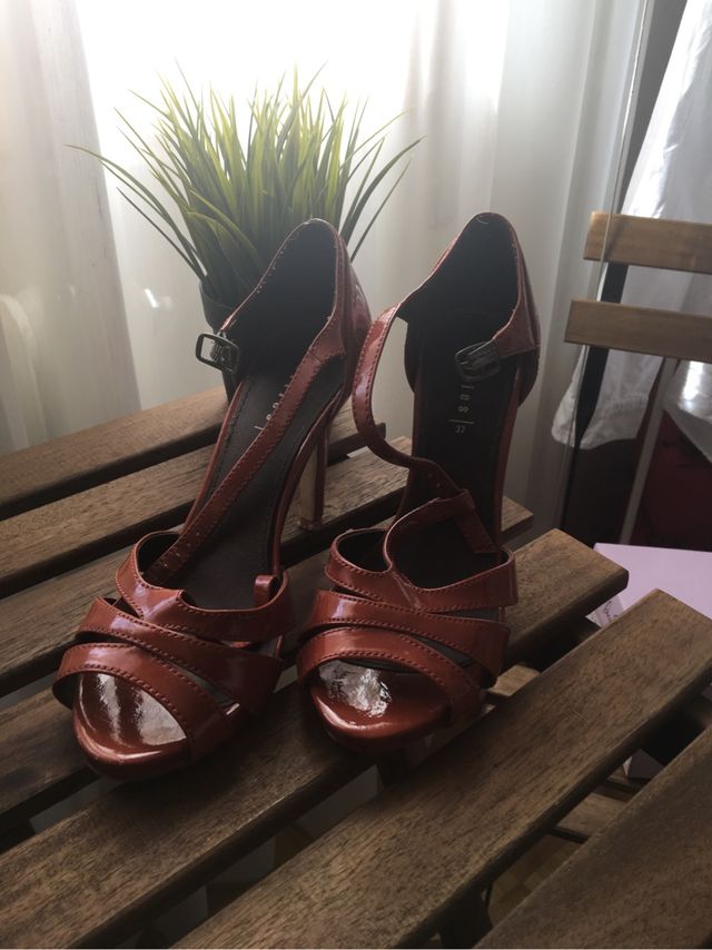 Sandalias color teja talla 38 de segunda mano por 15 EUR en Madrid - Technical View